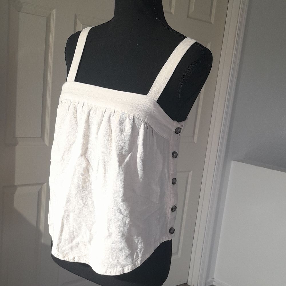 Universal Thread Tan Sleeveless Button-Side Square Neck Tank